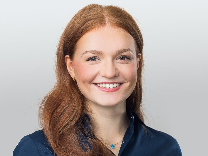 bucherparttner-Vanessa Balaj.jpg